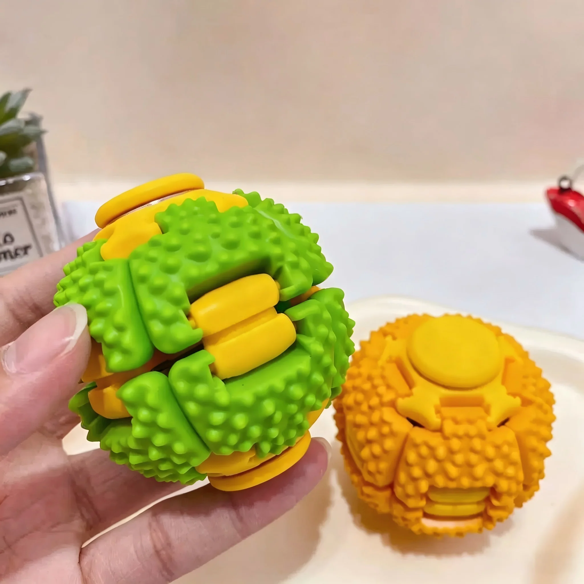 Durian Shape Fidget Spinner Ba - đánh giá và giá Fidget Spinner Bearing